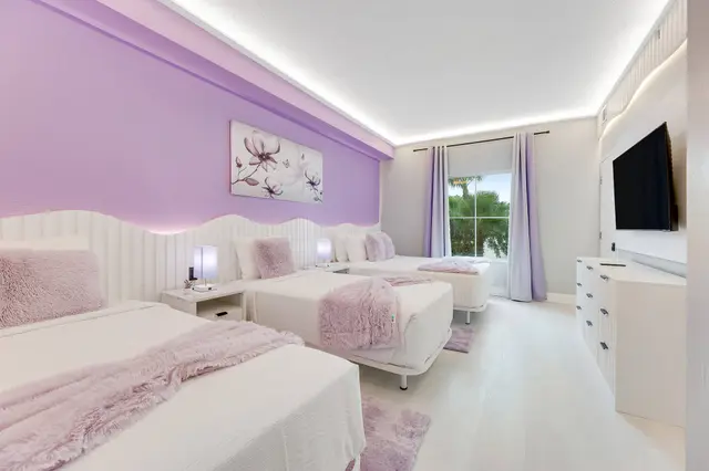 1 Quarto | Queen + 2 Solteiros | Perto Disney em Orlando, foto 10