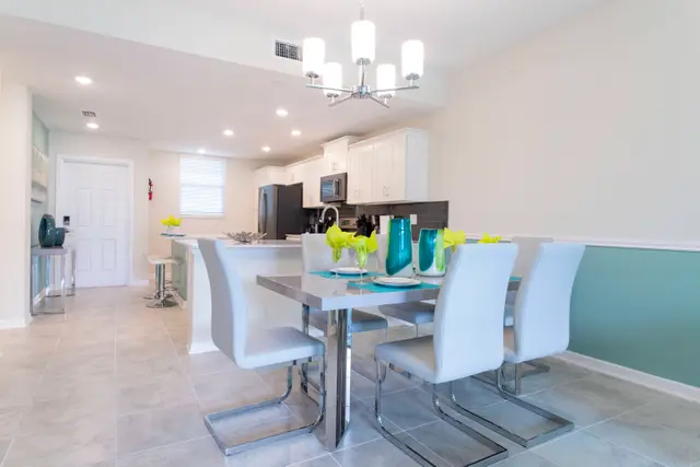 Apartamento em Kissimmee com vista para piscina em Kissimmee, foto 4