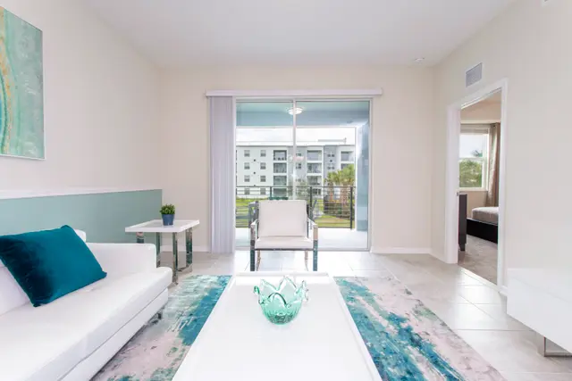 Apartamento em Kissimmee com vista para piscina em Kissimmee, foto 7