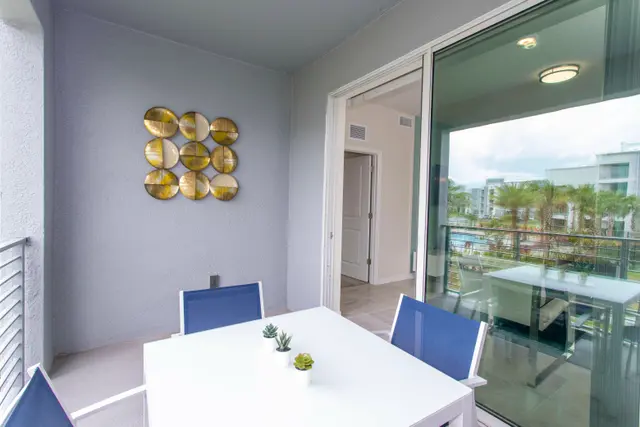 Apartamento em Kissimmee com vista para piscina em Kissimmee, foto 8