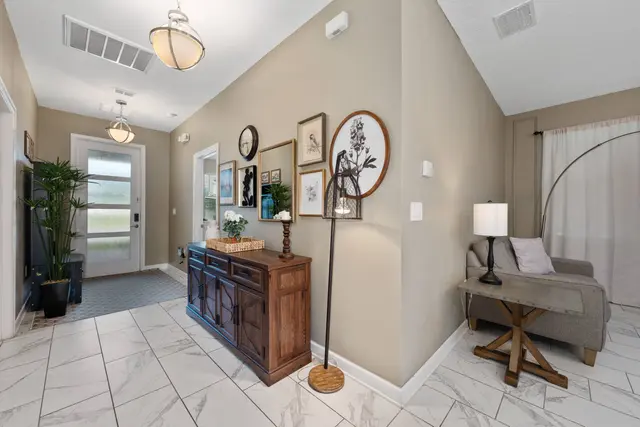 Casa 6Q com Piscina + Jacuzzi | Perto da Disney em Davenport, foto 3