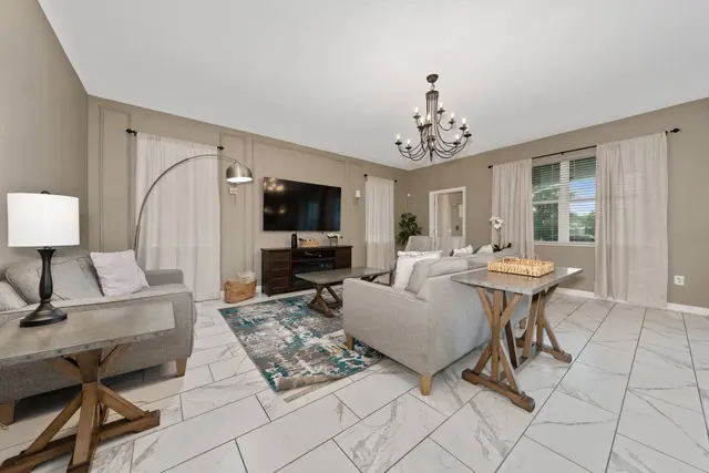 Casa 6Q com Piscina + Jacuzzi | Perto da Disney em Davenport, foto 10