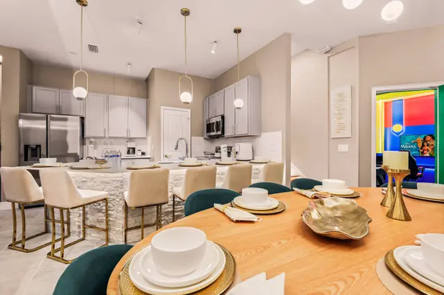 Casa Luxo c/ Quartos Temáticos | Perto SeaWorld em Orlando, foto 1