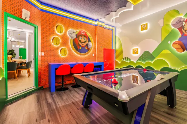 Casa Luxo c/ Quartos Temáticos | Perto SeaWorld em Orlando, foto 3
