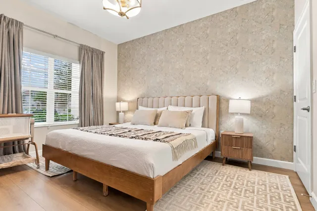 Quarto com cama king do townhome de 4 quartos no Storey Lake Resort, Kissimmee