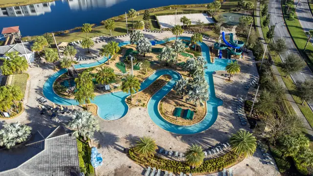 Rio lento do Storey Lake Resort, Kissimmee, Flórida