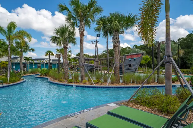 Rio lento do Storey Lake Resort, Kissimmee, Flórida